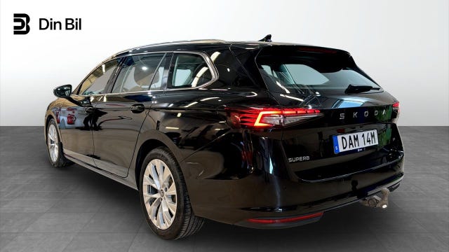 Skoda Superb 2025 – bild 3