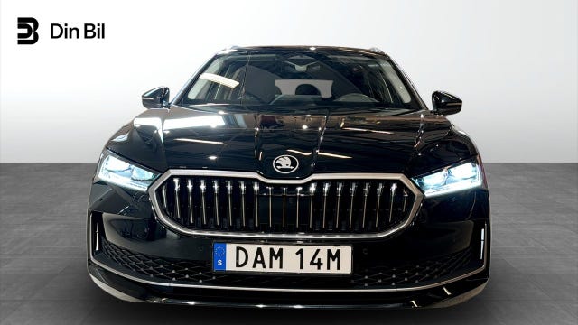 Skoda Superb 2025 – bild 4