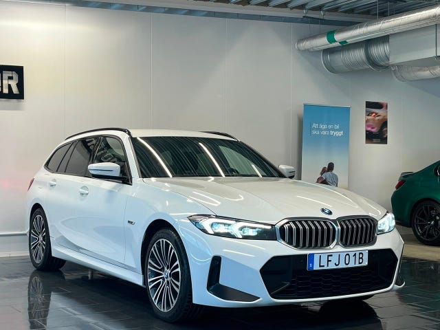 BMW 330e 2023 – bild 4
