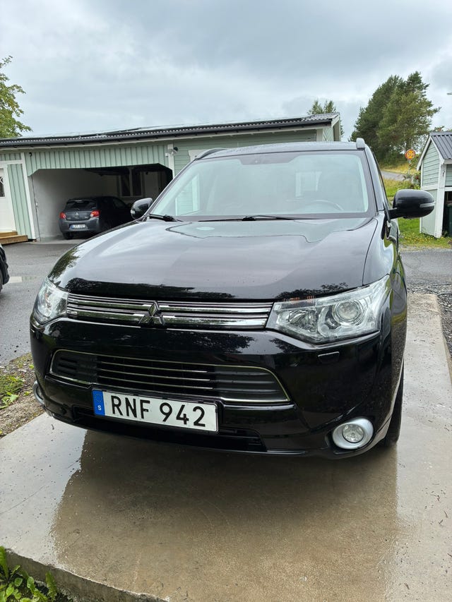 Mitsubishi Outlander 2014