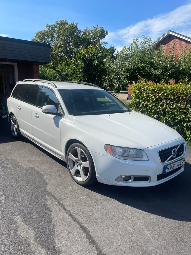 Volvo V70 2011