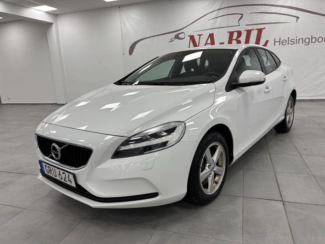 Volvo V40 2018