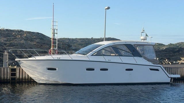 Sealine SC35  2 x VP D4-260