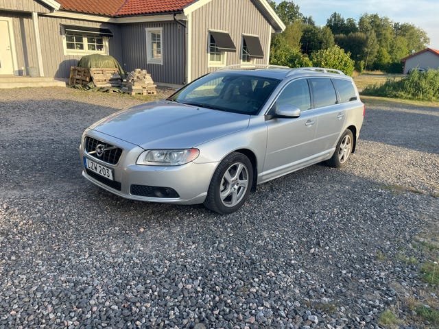 Volvo V70 2012