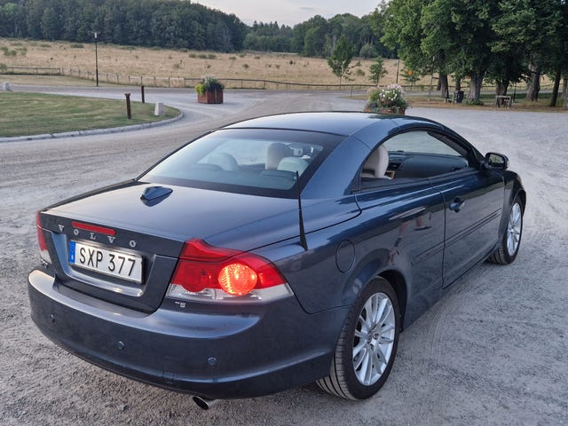 Volvo C70 2009