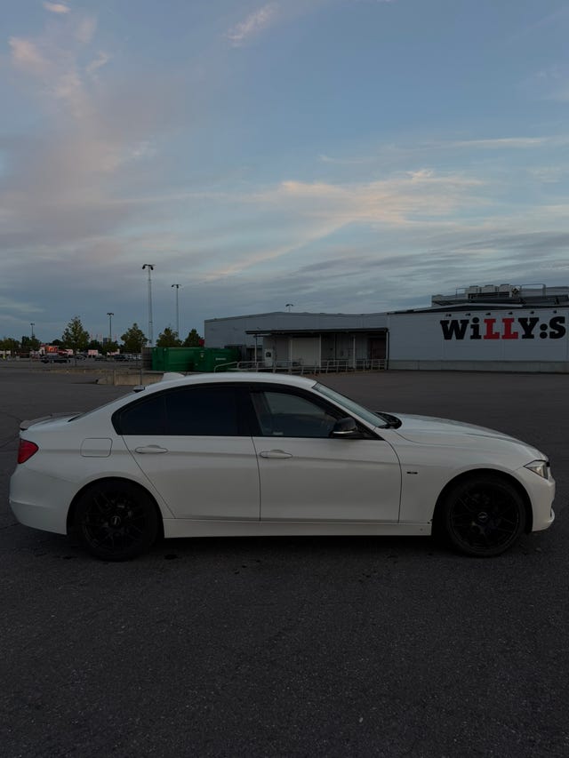 BMW 320d 2013