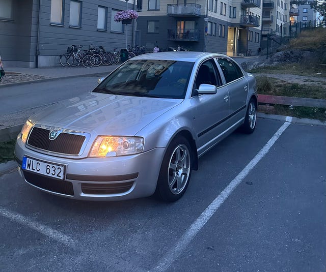 Skoda Superb 2005