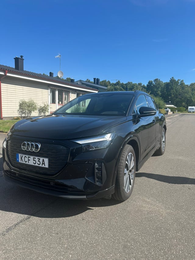 Audi Q4 e-tron 2023