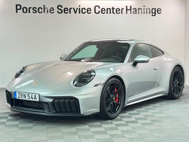 Porsche 911 Carrera GTS 2025
