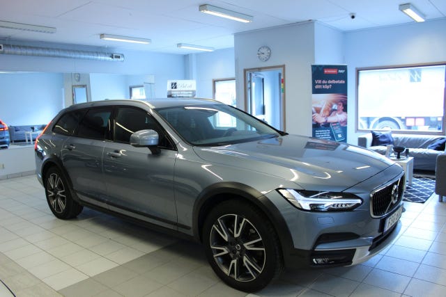 Volvo V90 Cross Country 2020