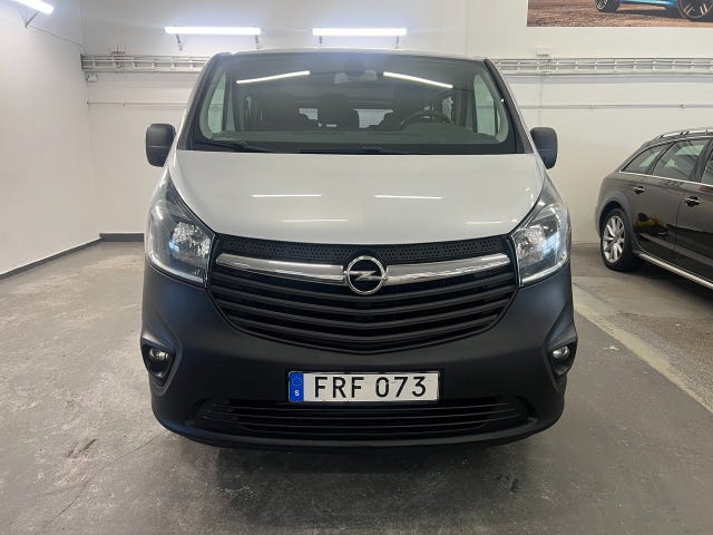 Opel Vivaro 2016