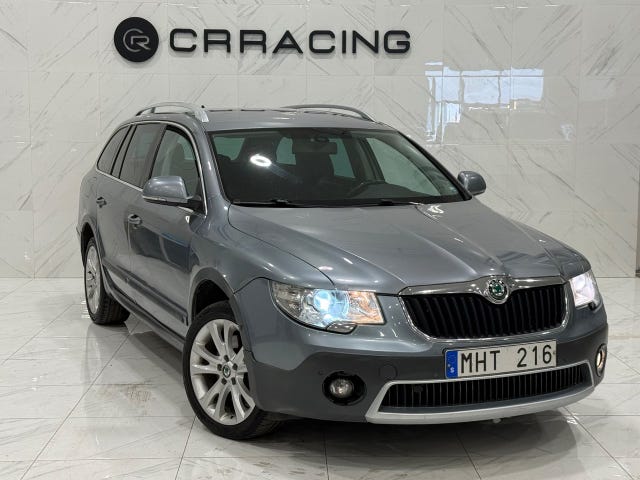 Skoda Superb 2012