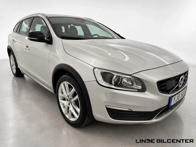 Volvo V60 Cross Country 2017 – bild 2