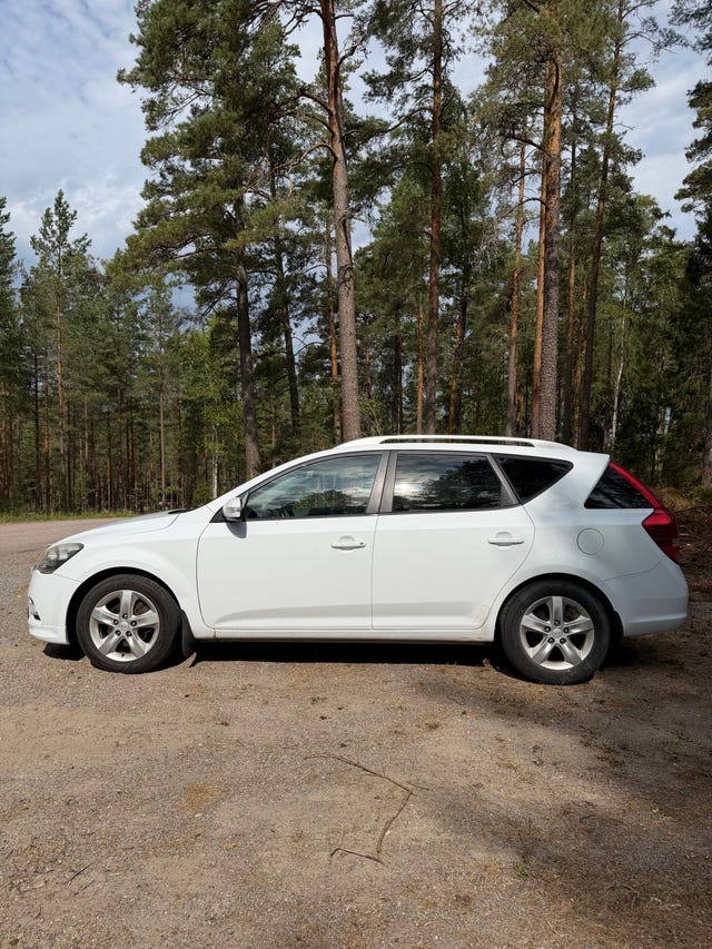 Kia Ceed 2012