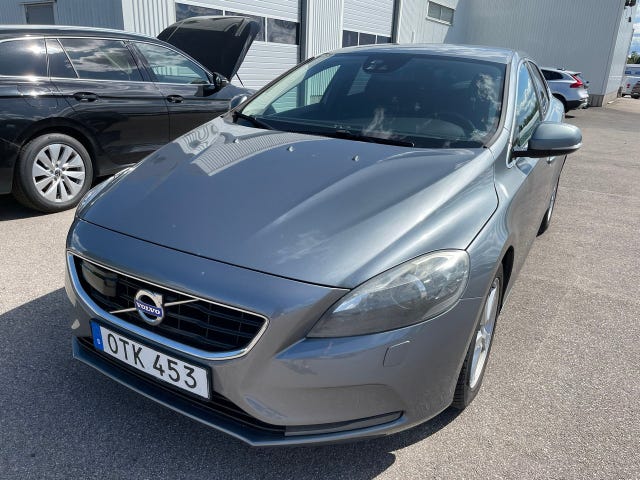 Volvo V40 2015