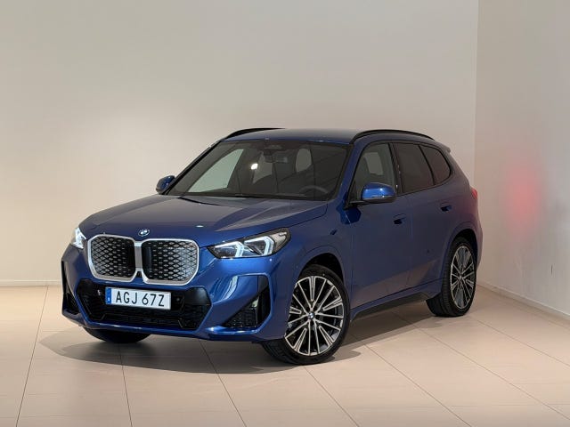 BMW iX1 2026