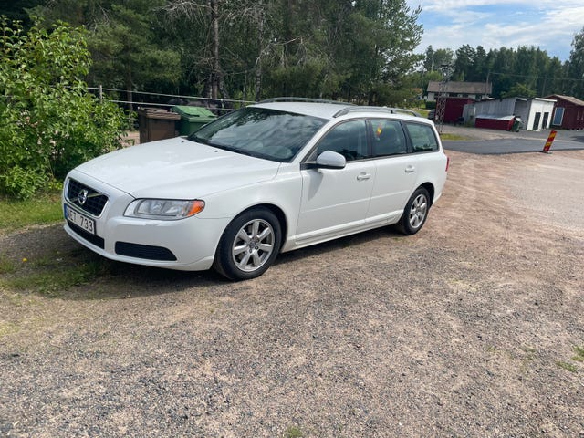 Volvo V70 2013
