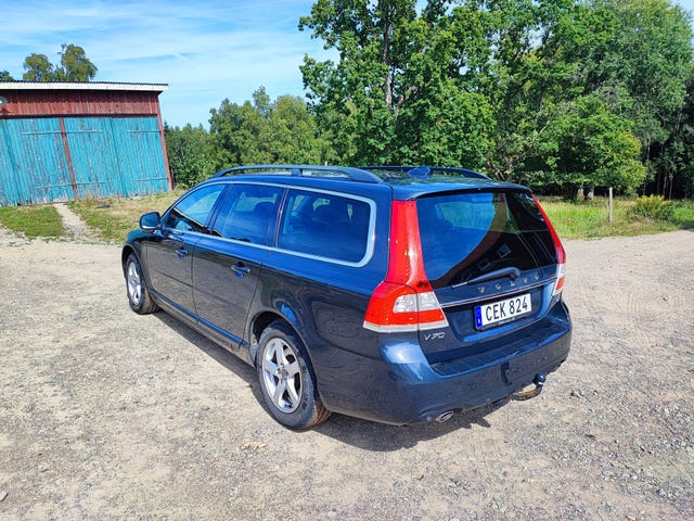Volvo V70 2016