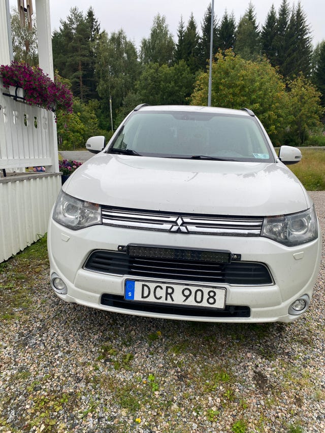Mitsubishi Outlander 2014