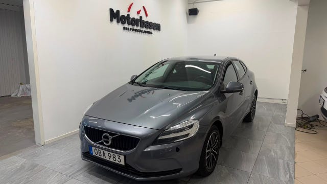 Volvo V40 2017