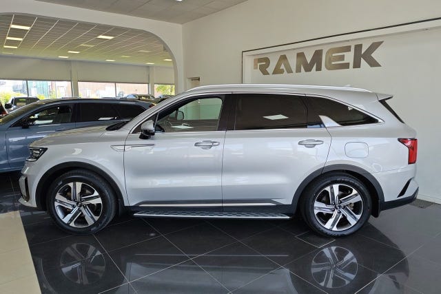 Kia Sorento 2021 – bild 2