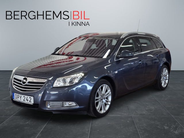 Opel Insignia 2011