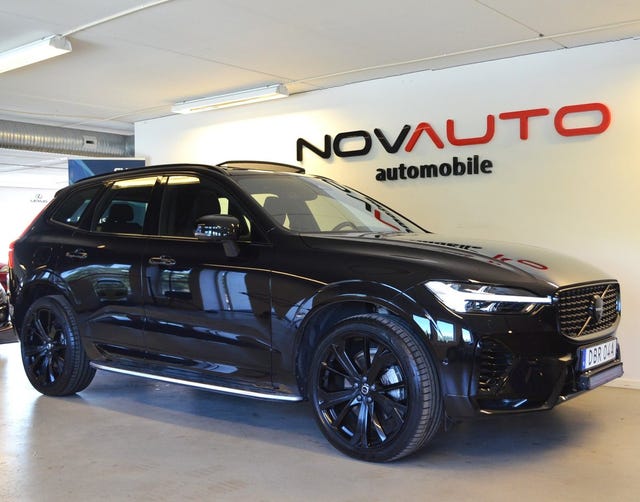 Volvo XC60 2025