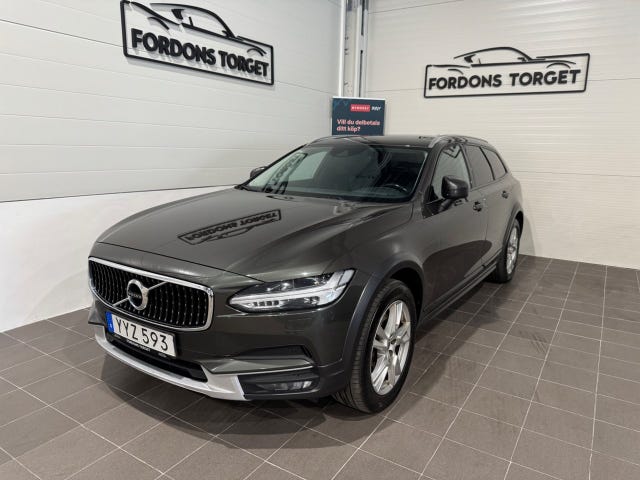 Volvo V90 Cross Country 2018