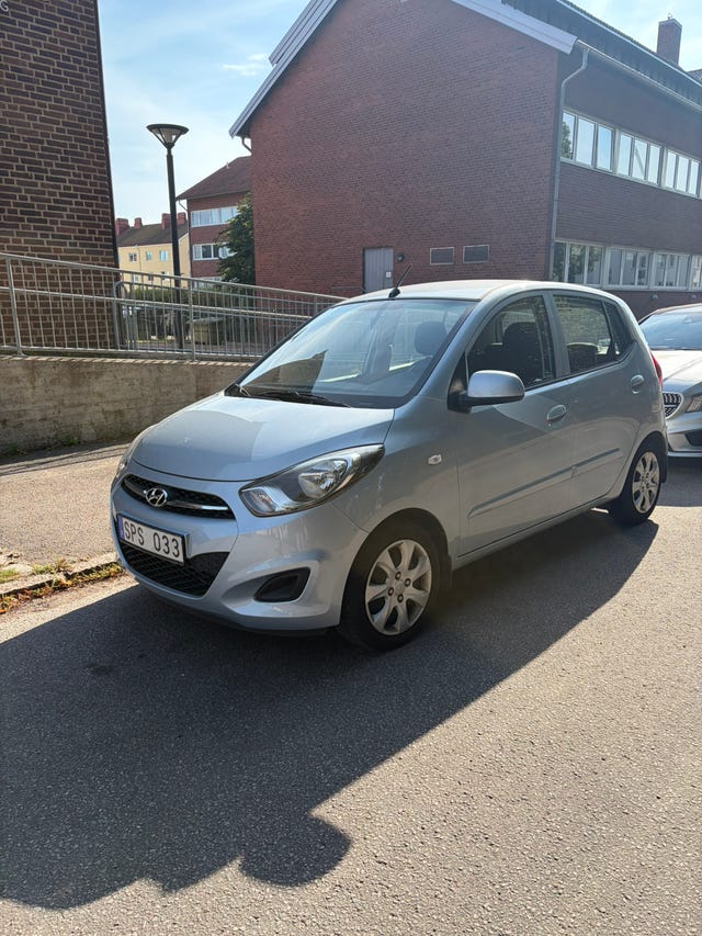 Hyundai i10 2012