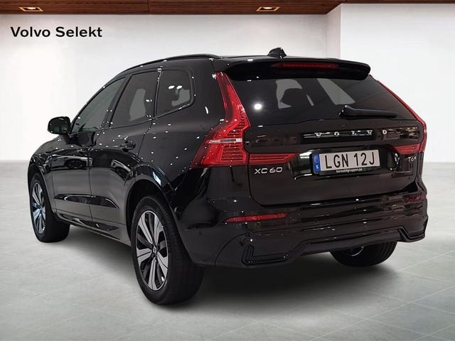 Volvo XC60 2025 – bild 2