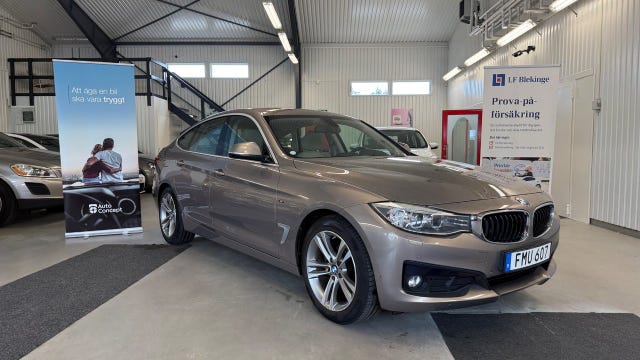 BMW 320 2015