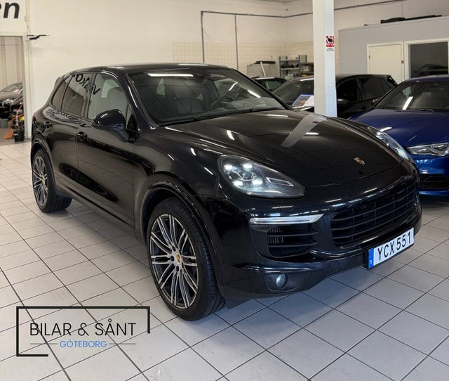 Porsche Cayenne 2016