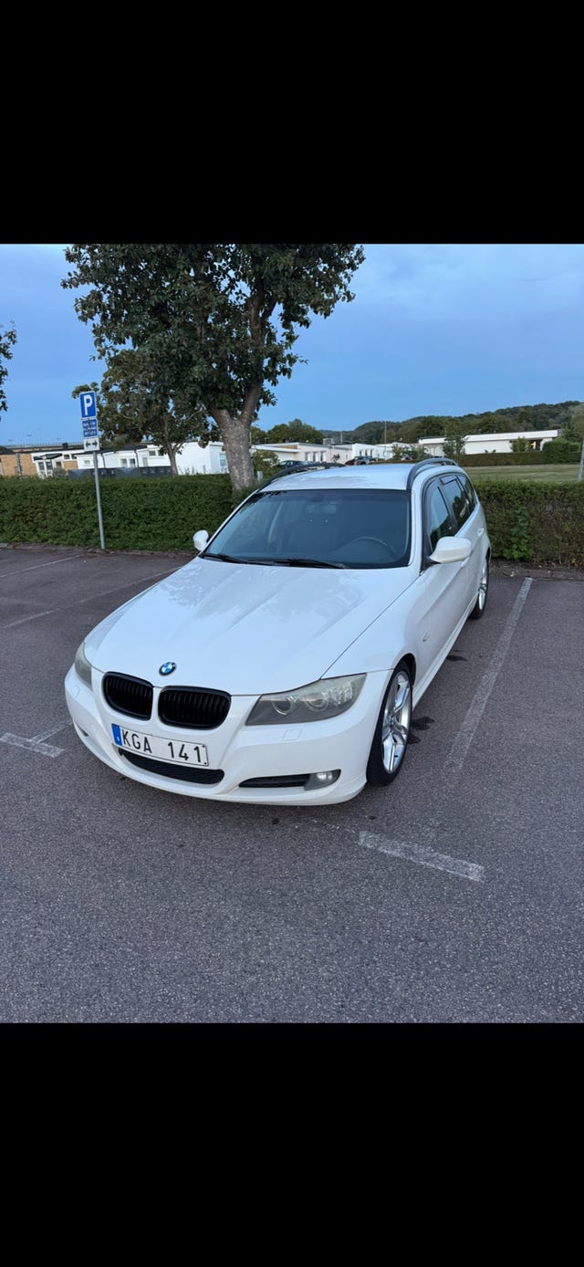 BMW 330d 2010