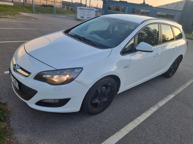Opel Astra 2013