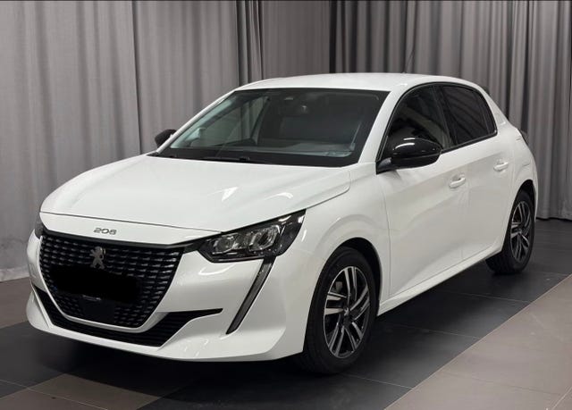Peugeot 208 2021