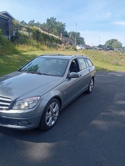 Mercedes-Benz C180 2011