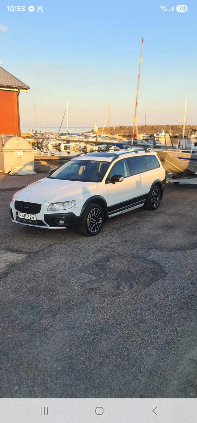 Volvo XC70 2015
