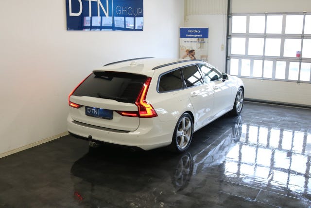 Volvo V90 2018 – bild 2