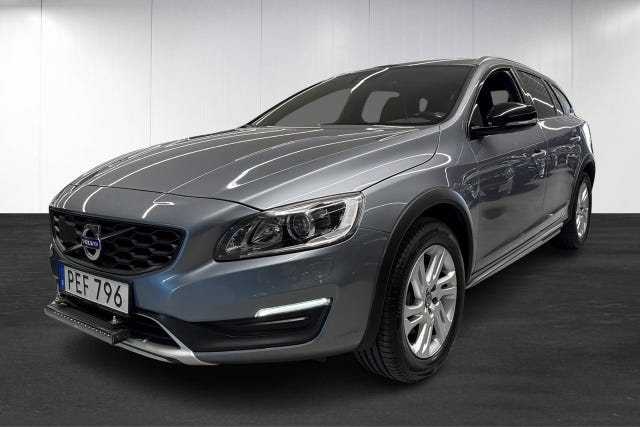Volvo V60 Cross Country 2017