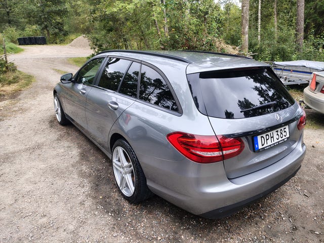 Mercedes-Benz C220 2015 – bild 3