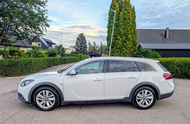 Opel Insignia Country Tourer 2014