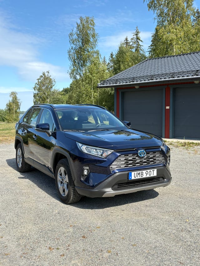 Toyota RAV4 2025