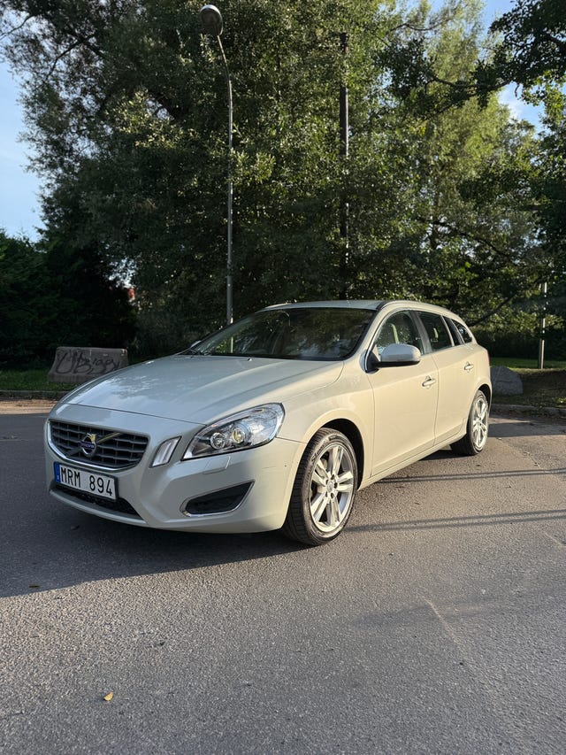 Volvo V60 2012