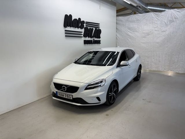 Volvo V40 2019