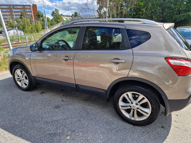 Nissan Qashqai 2011
