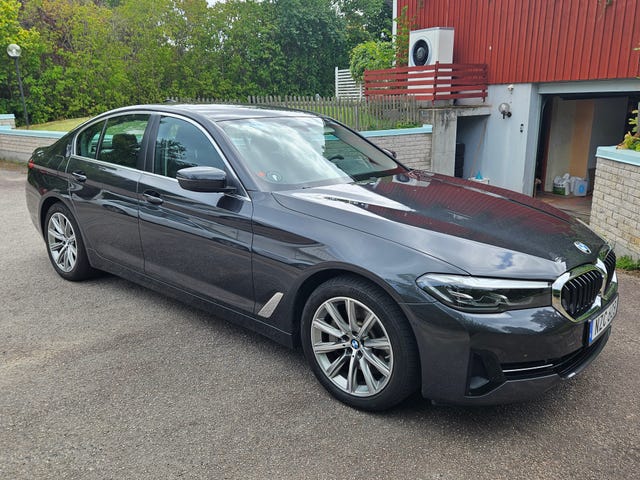 BMW 530e 2021