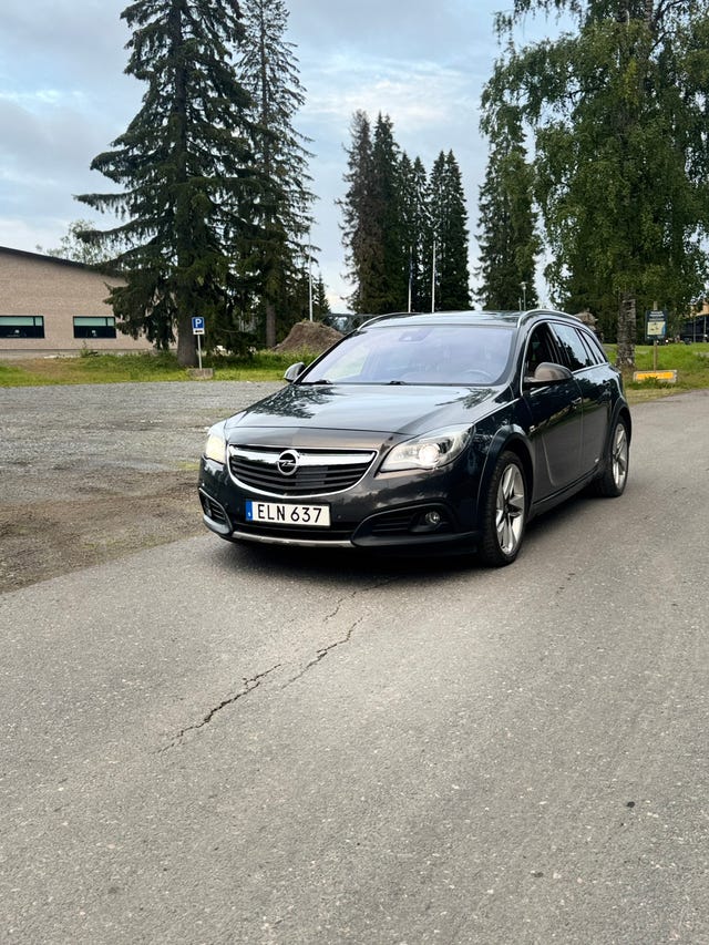 Opel Insignia Country Tourer 2014