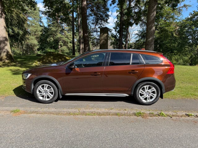 Volvo V60 Cross Country 2017 – bild 4