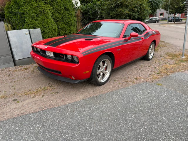 Dodge Challenger 2010