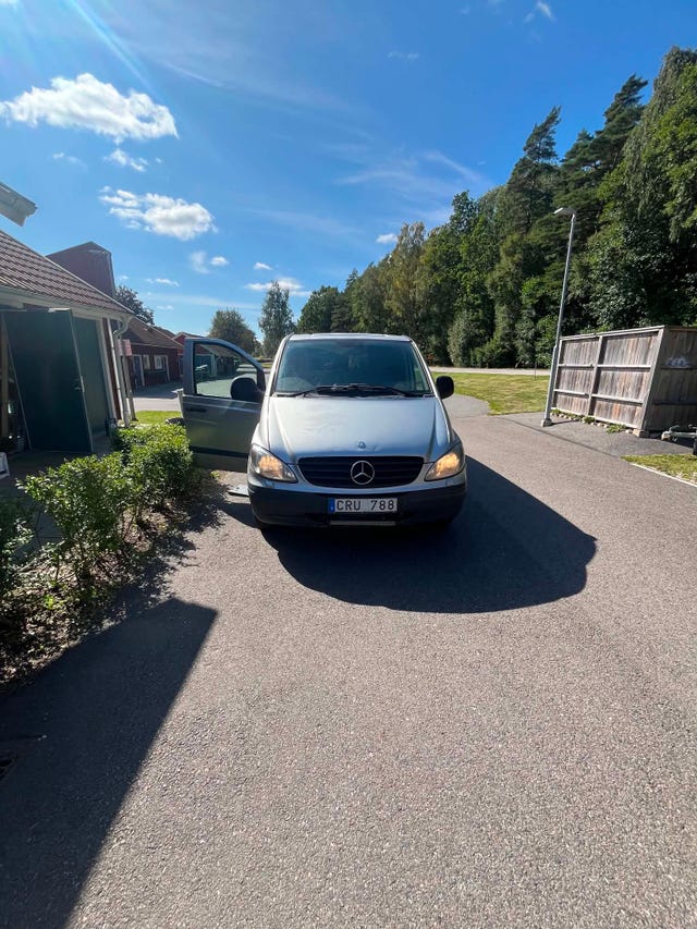 Mercedes-Benz Vito 115 2009